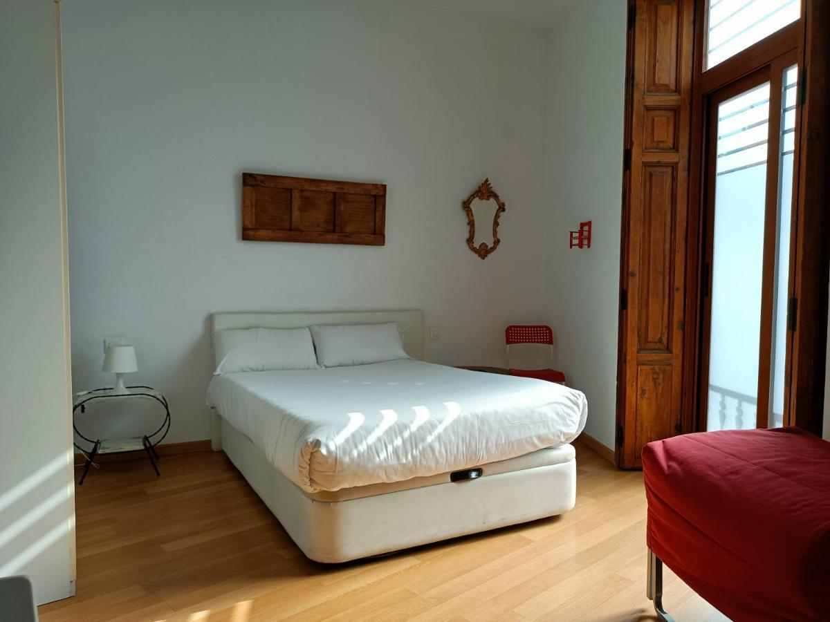 Tossal Apartment Valencia Exterior photo